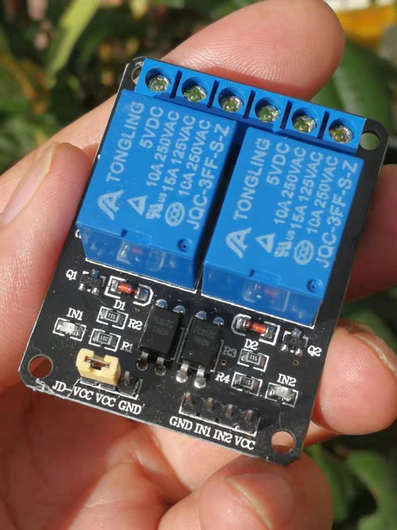 【雕爷学编程】Arduino动手做（76）---2路光耦继电器模块